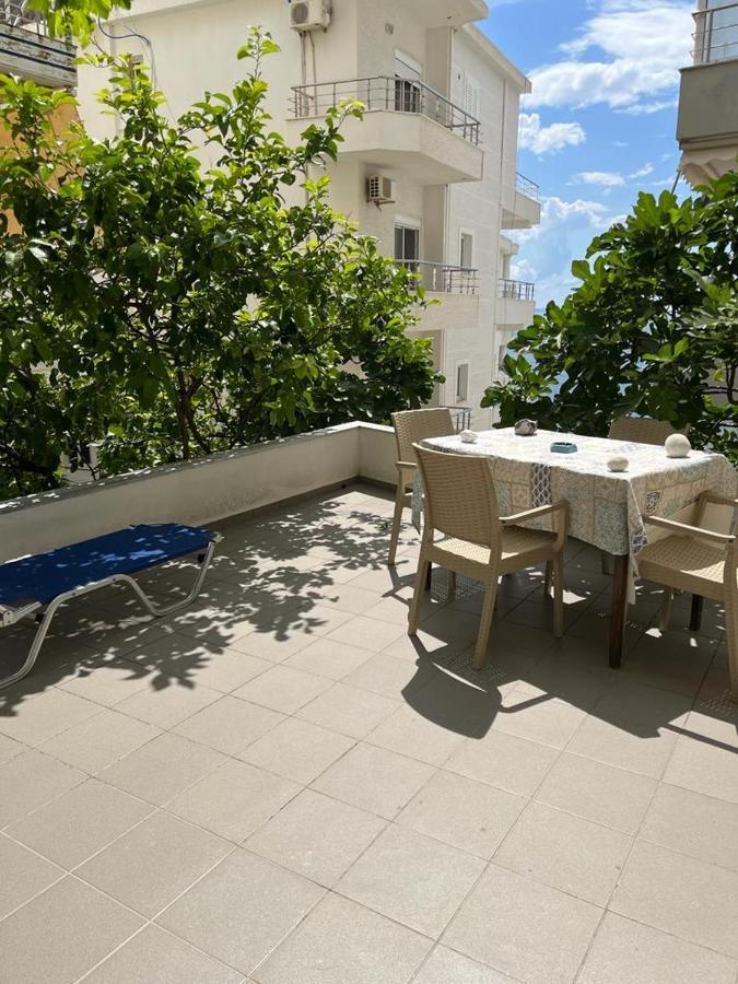Riviera Rooms Sarande Exterior photo